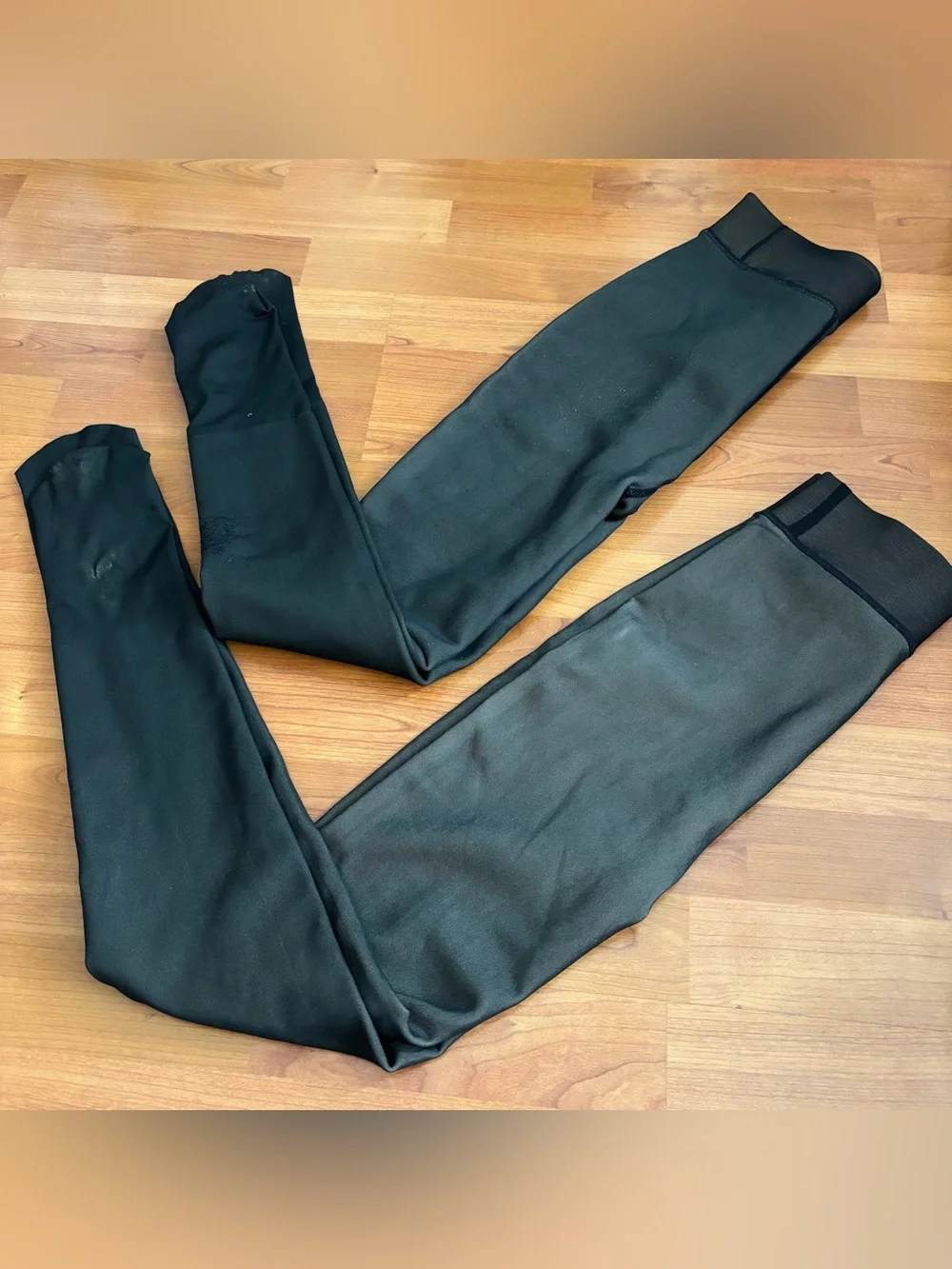 Women’s bundle of 2 thermal tights leggings size medium